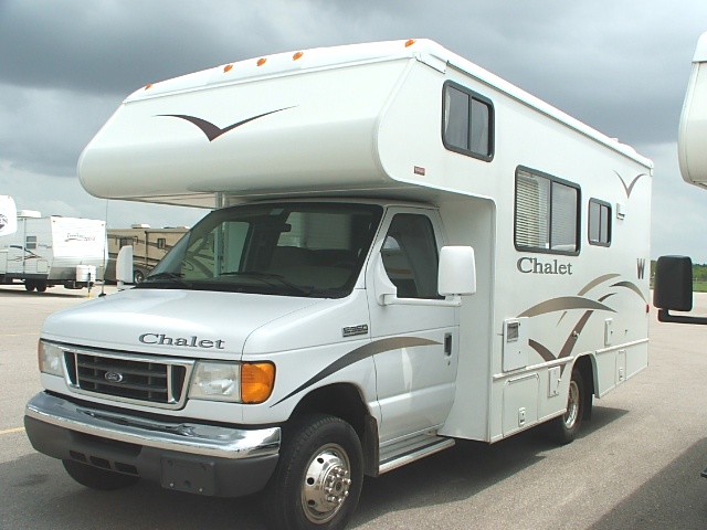 Used 2007 Winnebago Chalet 22RR Class C For Sale